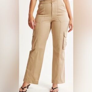 Abercrombie and Fitch Brown/Tan Cargo Relax Utility Pants Size 8/29 NWT